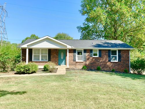2267 Wildwood Dr, Clarksville, TN, 37040-6545 | Card Image