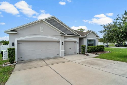 15266 Aquarius Way, MASCOTTE, FL, 34753-9006 | Card Image