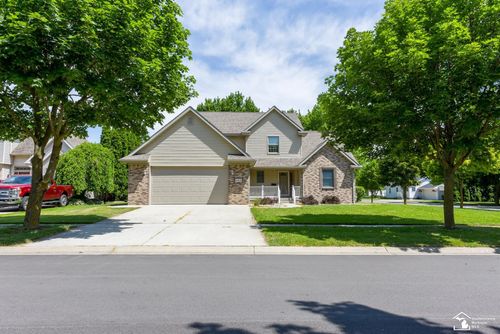 860 Plank St, Dundee, MI, 48131-2023 | Card Image