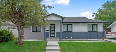 7216 5 St Sw, House detached with 5 bedrooms, 3 bathrooms and 5 parking in Calgary AB | Image 1