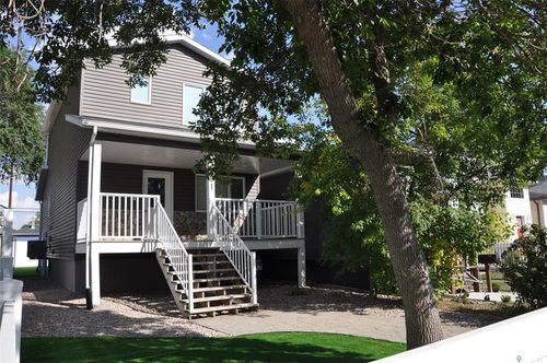 2261 Mcara St, Regina, SK, S4N2W2 | Card Image