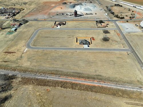 10 Flintrock Trl, Clinton, OK, 73601 | Card Image