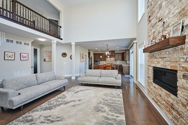 4311 Carpenter Rd, House other with 5 bedrooms, 5 bathrooms and 6 parking in Naperville IL | Image 13