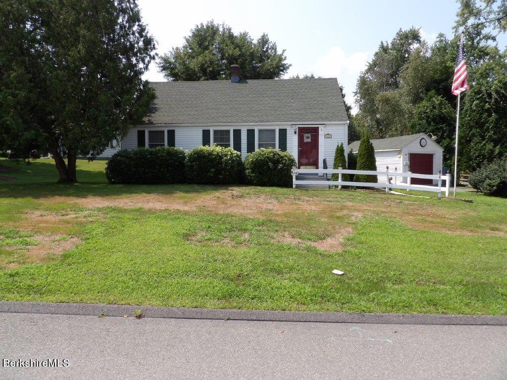Connecticut Ave, Pittsfield, MA 01201