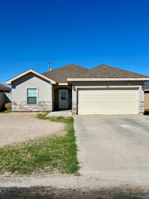 1105 N Jackson St, Fort Stockton, TX, 79735 | Card Image