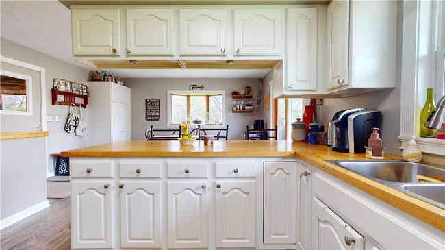 Kitchen | Image 28