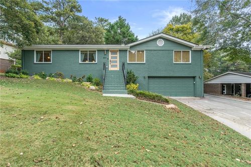 3941 Lake Dr Se, Smyrna, GA, 30082-3472 | Card Image