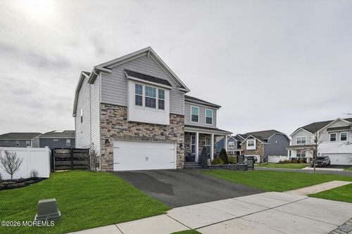 171 Bradshaw Dr, Manahawkin, NJ, 08050-2373 | Card Image
