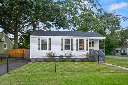 2965 Alabama Dr, North Charleston, SC, 29405-7384 | Card Image