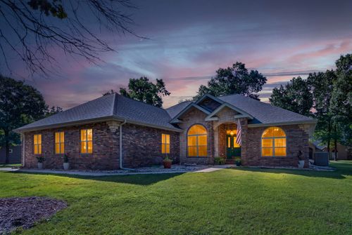 13 Holly Ln, Branson West, MO, 65737-8902 | Card Image