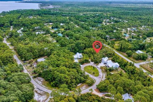 237 Cross Creek Ct, Eastpoint, FL, 32328-3580 | Card Image