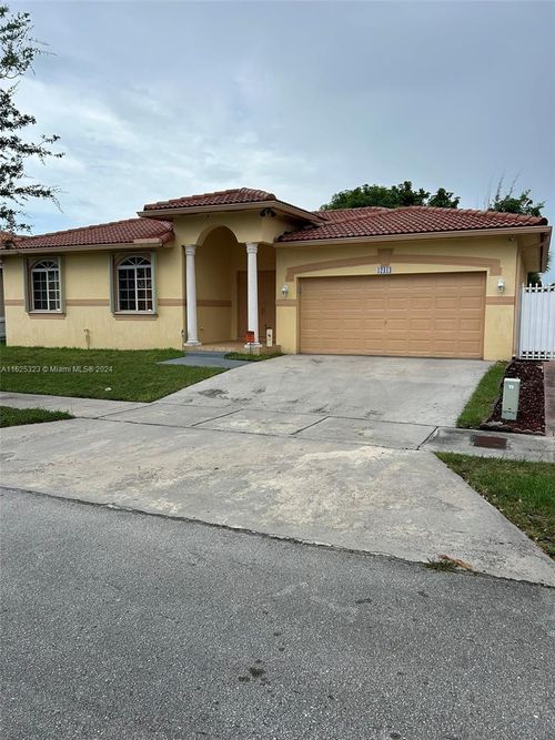 12414 Sw 213th St, Miami, FL, 33177-5944 | Card Image