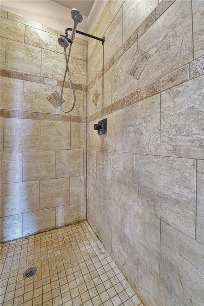 21698 Sw Coombs Rd, House other with 4 bedrooms, 4 bathrooms and null parking in Cache OK | Image 16