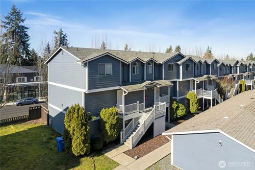 apt-d6-3939 10th St Se, Puyallup, WA, 98374-5741 | Card Image