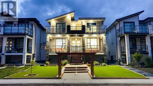 1411 Salter St, New Westminster, BC, V3M5A8 | Card Image