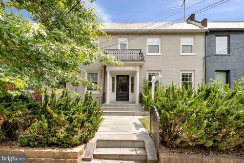 2-4005 7th St Ne, WASHINGTON, DC, 20017-1926 | Card Image