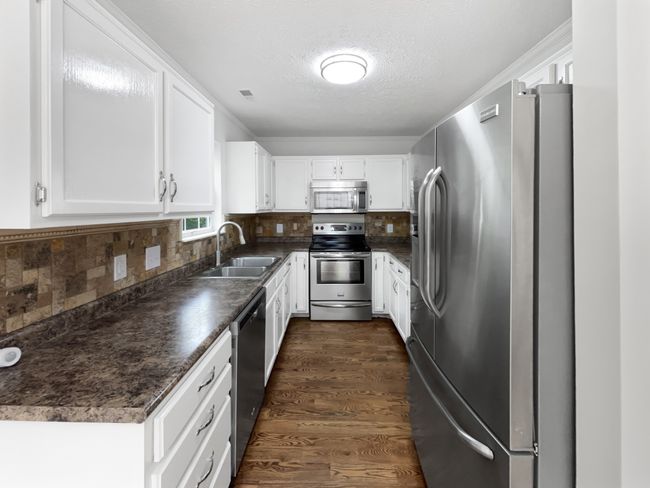 6161 Hampton Hall Way, House other with 4 bedrooms, 3 bathrooms and 2 parking in Hermitage TN | Image 6
