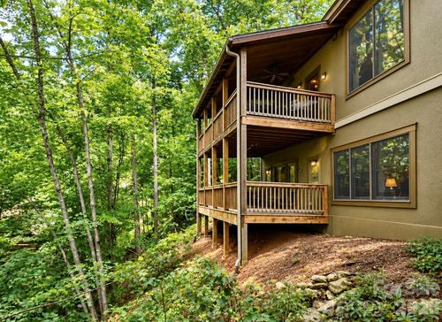 47 Falls Crossing Road, Burnsville, NC, 28714 | Card Image