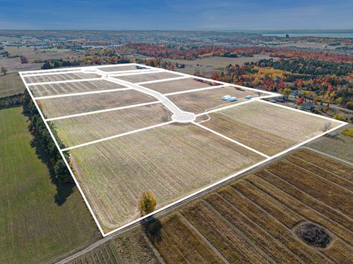 000-F Stroller Lane, Acme Township, MI, 49690 | Card Image