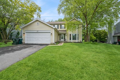 417 Taubert Ave, Batavia, IL, 60510-9493 | Card Image