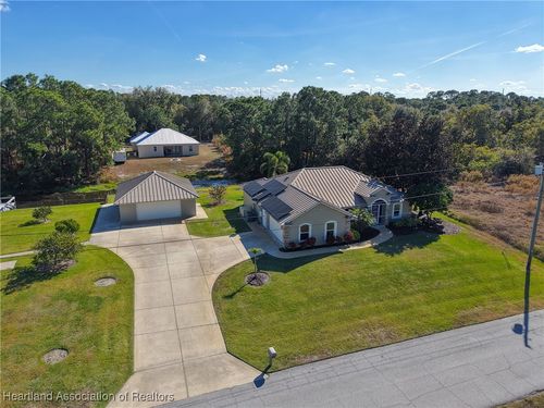 375 Parker Street Ne, LAKE PLACID, FL, 33852 | Card Image