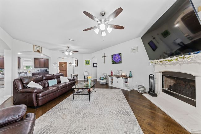 239 Springwood Ranch Loop, House other with 4 bedrooms, 2 bathrooms and null parking in Springtown TX | Image 15