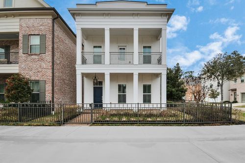 206 Green Blvd, Shenandoah, TX, 77384-4384 | Card Image