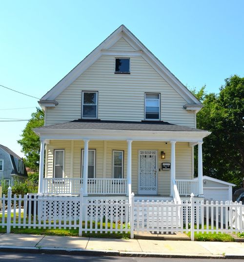 35 Ruskindale Rd, Boston, MA, 02136 | Card Image