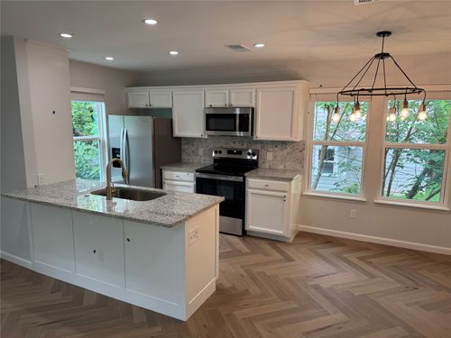 b-1604 W 40th St, Austin, TX, 78756 | Card Image