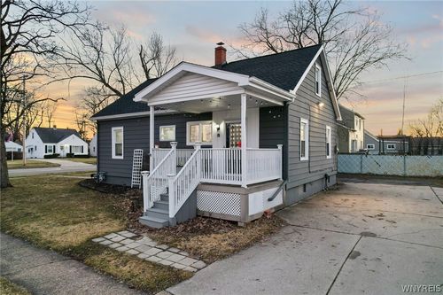 716 Brighton Rd, Tonawanda, NY, 14150-7038 | Card Image