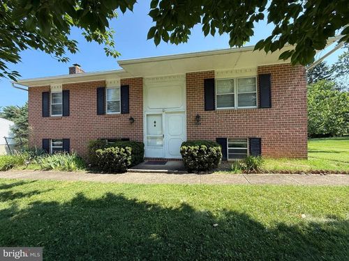 2124 Chantilla Rd, Baltimore, MD, 21228-3703 | Card Image