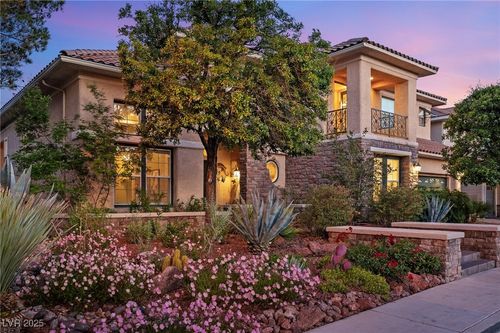 3010 Hammerwood Dr, Las Vegas, NV, 89135-2218 | Card Image