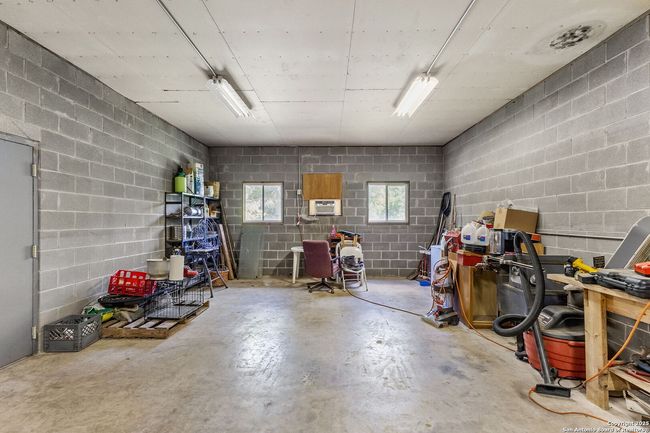1434 Whispering Water, House other with 4 bedrooms, 3 bathrooms and null parking in Spring Branch TX | Image 37
