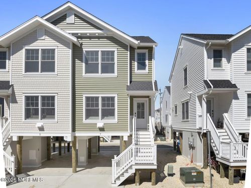 7 Shell Rd, Mantoloking, NJ, 08738-1330 | Card Image