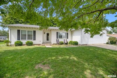 619 Shady Crest Drive, House other with 3 bedrooms, 3 bathrooms and null parking in Kewanee IL | Image 1