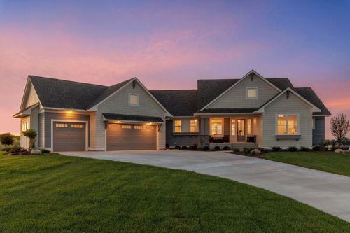 14320 47th St N, Stillwater, MN, 55082-3705 | Card Image