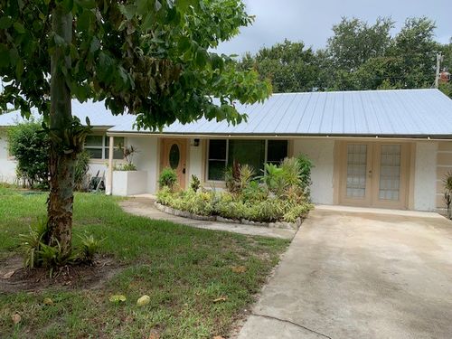 5845 59th Dr, Vero Beach, FL, 32967-6056 | Card Image