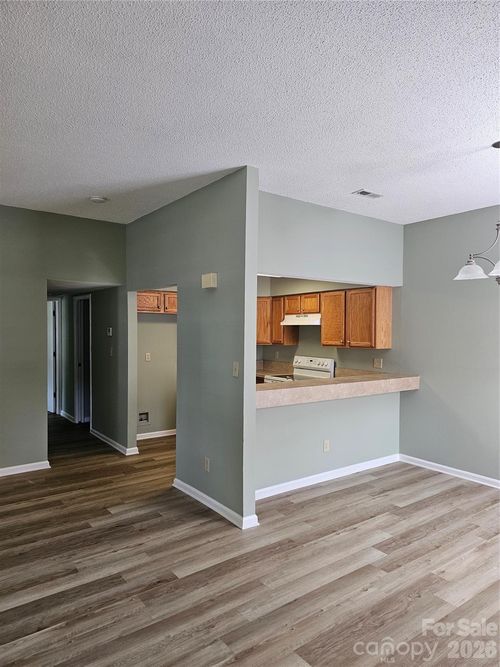 1831 J Julian Ln, Charlotte, NC, 28208-3473 | Card Image