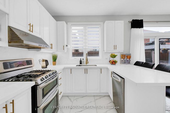 17 Arfield Ave, House other with 5 bedrooms, 5 bathrooms and 2 parking in Ajax ON | Image 14