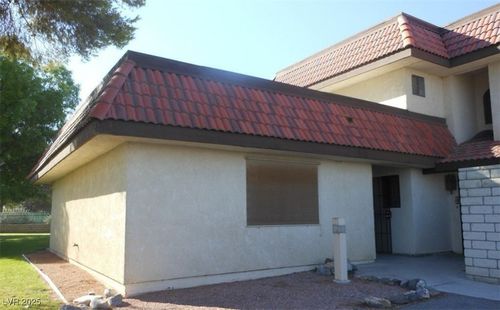 apt-5-761 Bourbon St, Pahrump, NV, 89048-5648 | Card Image