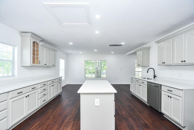 2636 Lone Oak Rd, House other with 3 bedrooms, 2 bathrooms and null parking in Houston TX | Image 24
