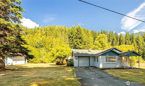 677 Silverbrook Rd, Randle, WA, 98377-9210 | Card Image