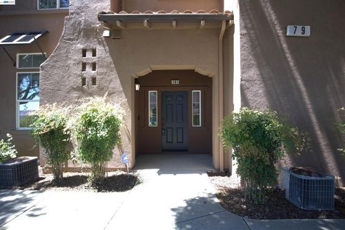 101-79 Meritage Cmn, Livermore, CA, 94551 | Card Image