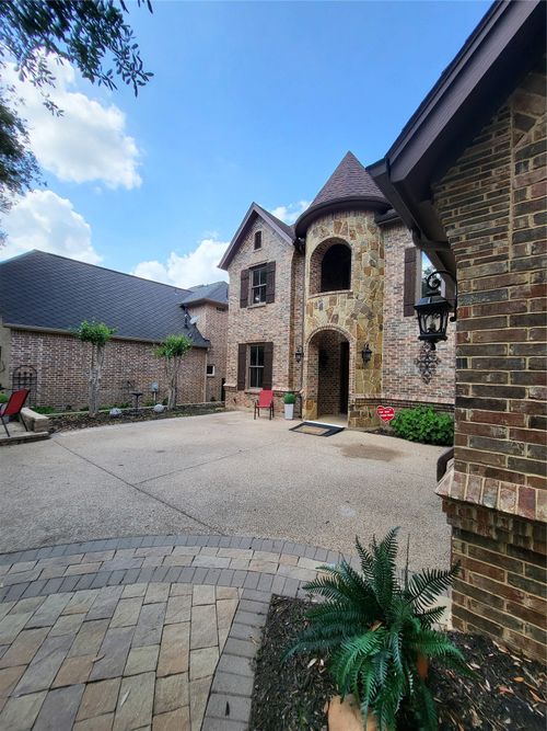 6401 Vintage Lake Dr, Arlington, TX, 76016-5158 | Card Image