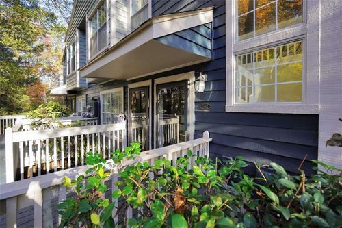 1482 N Crossing Cir Ne, Atlanta, GA, 30329-3568 | Card Image
