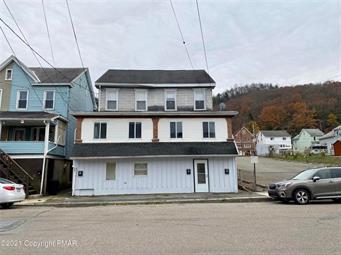 Railroad St, Nesquehoning, PA 18240