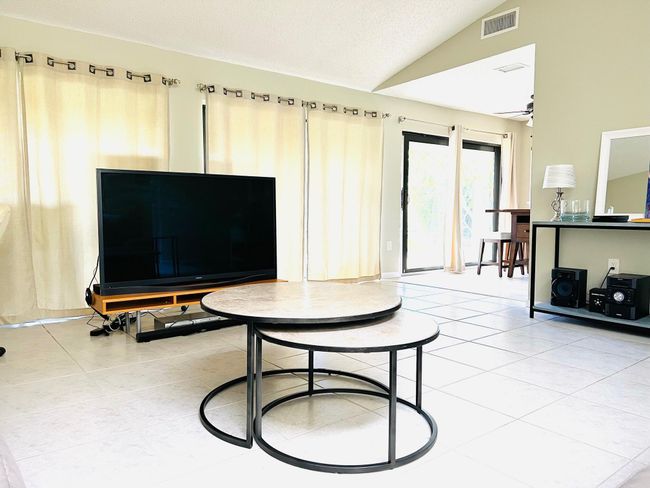 2749 Sw 5 Th St, Townhouse with 2 bedrooms, 2 bathrooms and null parking in Delray Beach FL | Image 10