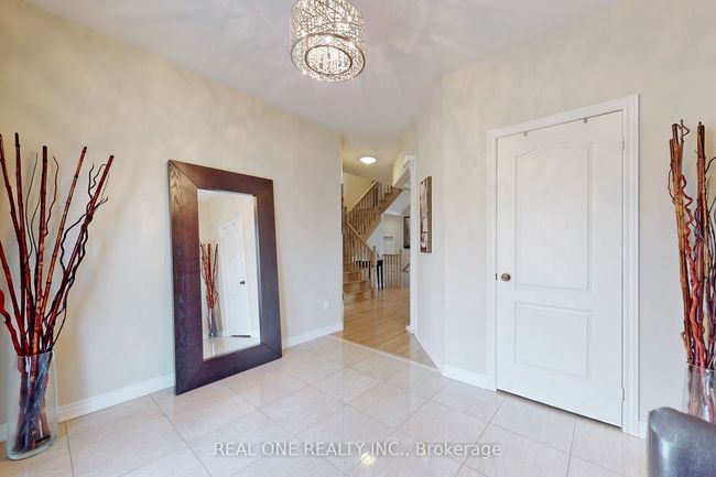 646 Peter Rupert Ave, House other with 4 bedrooms, 5 bathrooms and 6 parking in Maple ON | Image 4