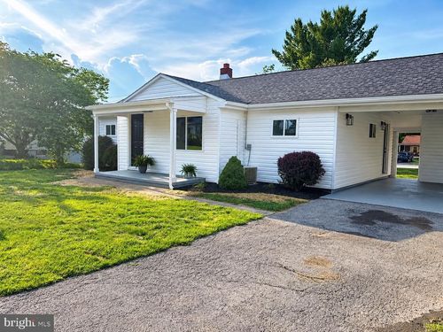 17110 Miner Ave, Williamsport, MD, 21795-3148 | Card Image