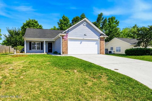 215 Gardenview Ct Ne, Leland, NC, 28451-9720 | Card Image